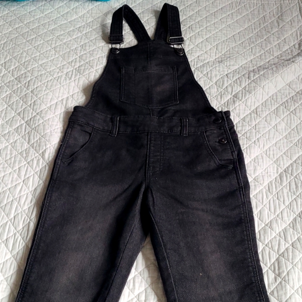 NWOT - Slim leg jean overalls